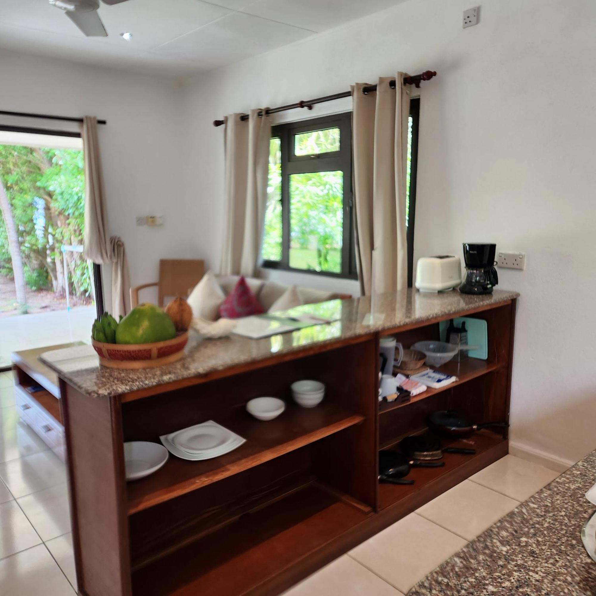 Surf Tropical Villa Takamaka Cerf Island Exterior foto